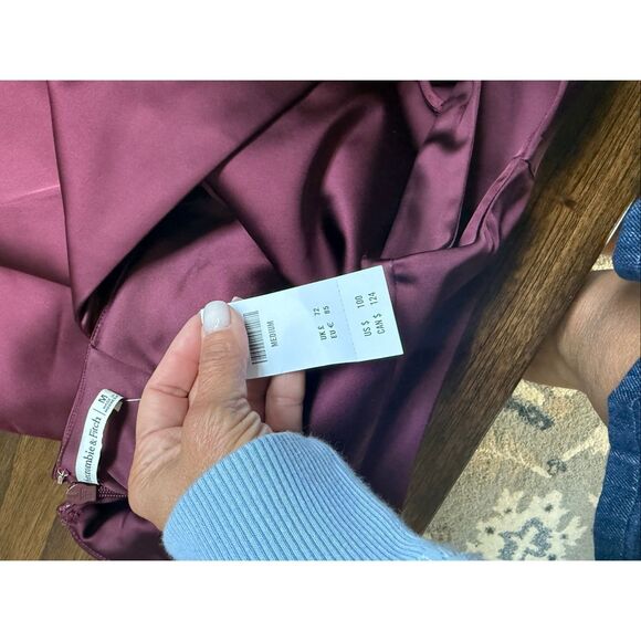 Abercrombie & Fitch Dress Medium Backless Maroon - Picture 8 of 9